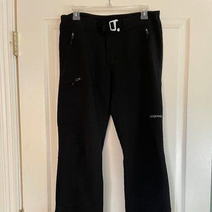 Patagonia W's Backcountry Guide pant Size 6 black softshell ski snowshoe snow